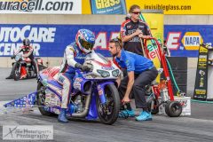 auto-plus-2014-fri-125