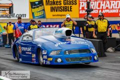 auto-plus-2014-fri-255