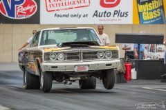 mega_mopar_sun-194
