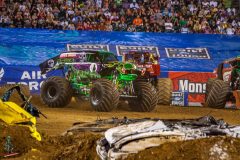 monster-jam-2010-380